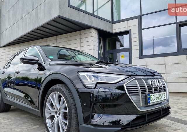 Черный Ауди E-Tron, объемом двигателя 0 л и пробегом 36 тыс. км за 26000 $, фото 19 на Automoto.ua