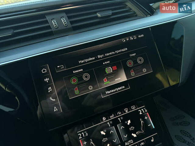 Чорний Ауді E-Tron, об'ємом двигуна 0 л та пробігом 150 тис. км за 26999 $, фото 102 на Automoto.ua