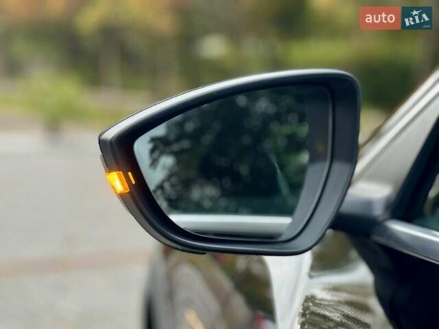 Черный Ауди E-Tron, объемом двигателя 0 л и пробегом 159 тыс. км за 24000 $, фото 45 на Automoto.ua