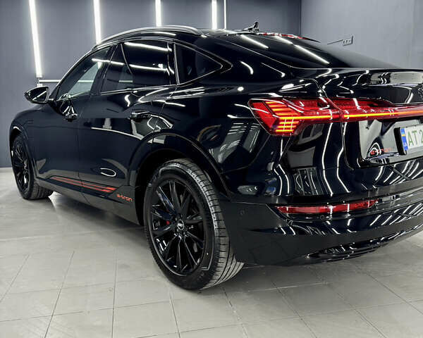 Черный Ауди E-Tron, объемом двигателя 0 л и пробегом 38 тыс. км за 39999 $, фото 21 на Automoto.ua