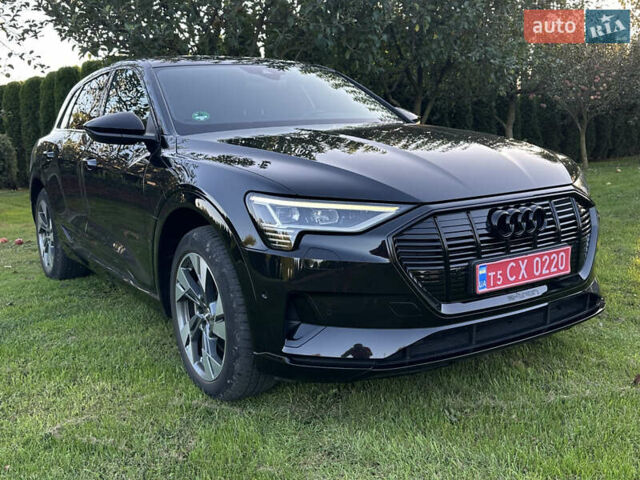 Черный Ауди E-Tron, объемом двигателя 0 л и пробегом 119 тыс. км за 29999 $, фото 2 на Automoto.ua
