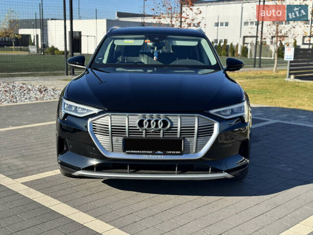 Черный Ауди E-Tron, объемом двигателя 0 л и пробегом 126 тыс. км за 27500 $, фото 1 на Automoto.ua