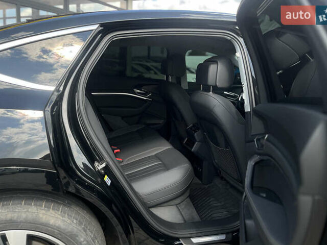 Черный Ауди E-Tron, объемом двигателя 0 л и пробегом 143 тыс. км за 29999 $, фото 12 на Automoto.ua