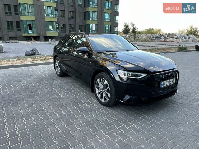 Черный Ауди E-Tron, объемом двигателя 0 л и пробегом 58 тыс. км за 34500 $, фото 21 на Automoto.ua