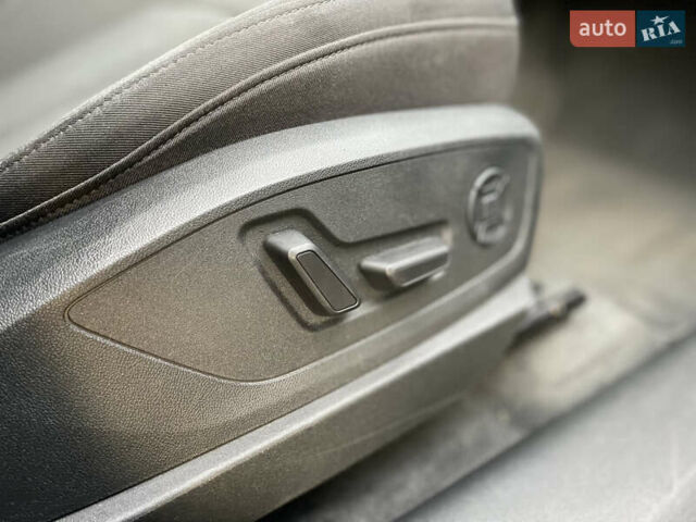 Чорний Ауді E-Tron, об'ємом двигуна 0 л та пробігом 78 тис. км за 26500 $, фото 20 на Automoto.ua