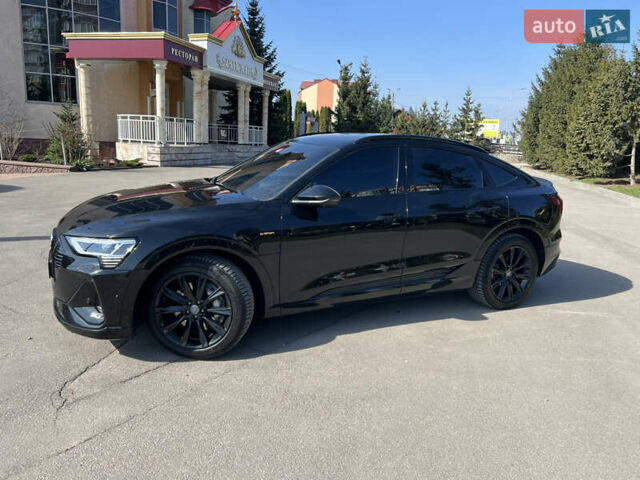 Черный Ауди E-Tron, объемом двигателя 0 л и пробегом 52 тыс. км за 39999 $, фото 2 на Automoto.ua