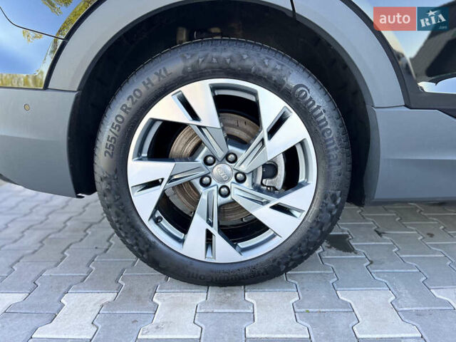 Чорний Ауді E-Tron, об'ємом двигуна 0 л та пробігом 81 тис. км за 26500 $, фото 77 на Automoto.ua