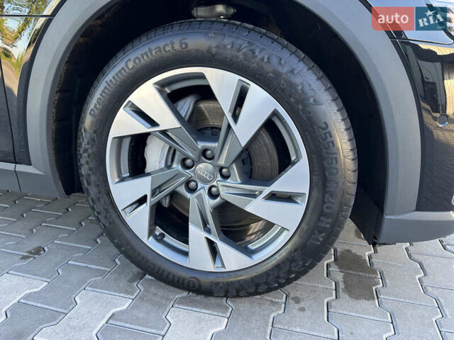 Чорний Ауді E-Tron, об'ємом двигуна 0 л та пробігом 81 тис. км за 26500 $, фото 76 на Automoto.ua