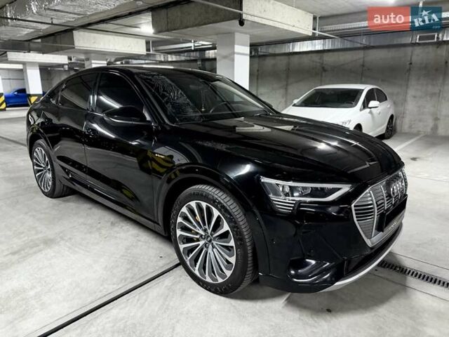 Черный Ауди E-Tron, объемом двигателя 0 л и пробегом 95 тыс. км за 30900 $, фото 15 на Automoto.ua