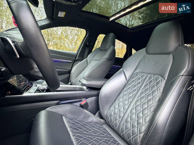 Черный Ауди E-Tron, объемом двигателя 0 л и пробегом 155 тыс. км за 33300 $, фото 17 на Automoto.ua