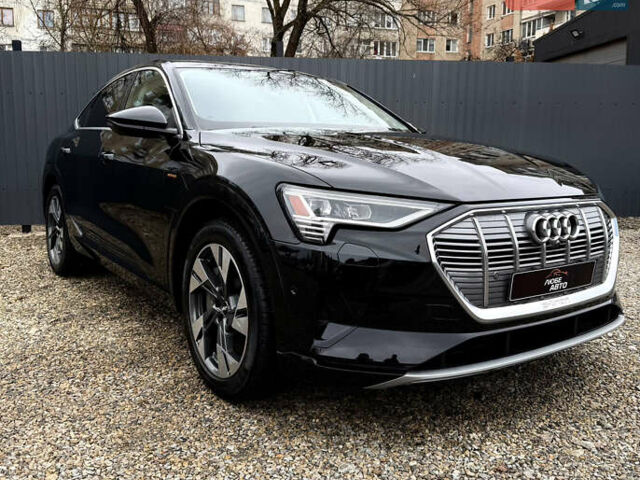 Черный Ауди E-Tron, объемом двигателя 0 л и пробегом 32 тыс. км за 35500 $, фото 8 на Automoto.ua