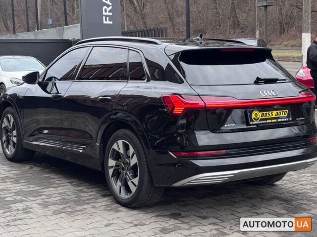 Чорний Ауді E-Tron, об'ємом двигуна 95 л та пробігом 68 тис. км за 29500 $, фото 3 на Automoto.ua