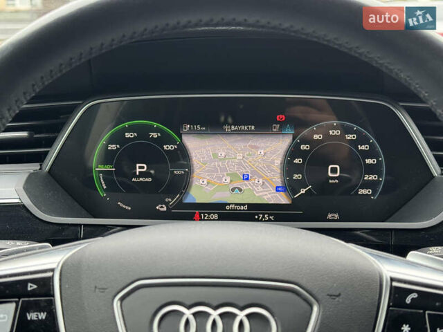 Черный Ауди E-Tron, объемом двигателя 0 л и пробегом 120 тыс. км за 26500 $, фото 31 на Automoto.ua