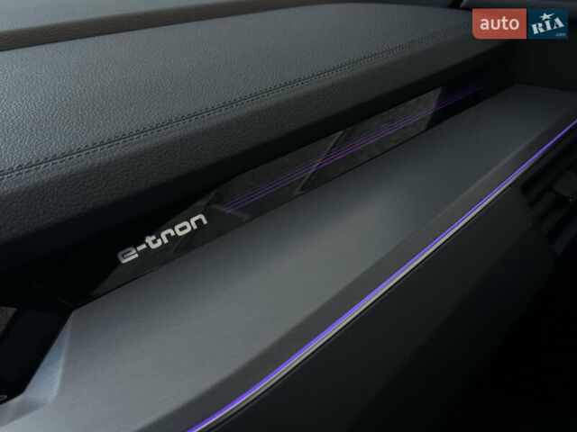 Ауди E-Tron 2020 в Тернополе на Automoto.ua Черный Ауди E-Tron, объемом двигателя 0 л и пробегом 119 тыс. км за 28500 $, фото 83 на Automoto.ua