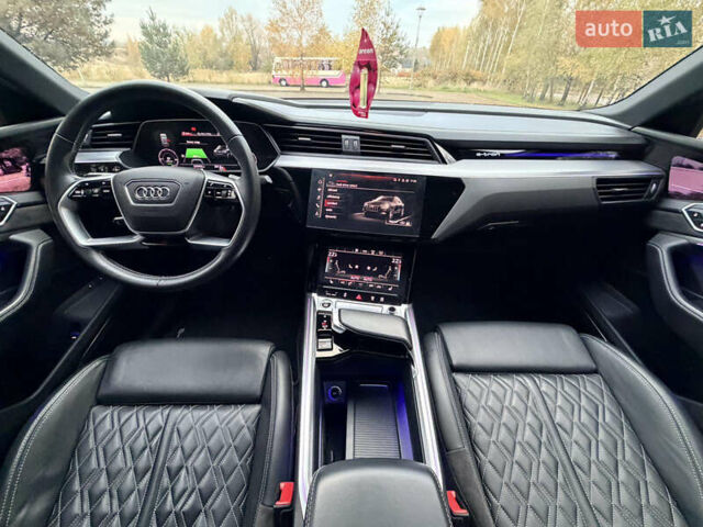 Черный Ауди E-Tron, объемом двигателя 0 л и пробегом 155 тыс. км за 33300 $, фото 25 на Automoto.ua