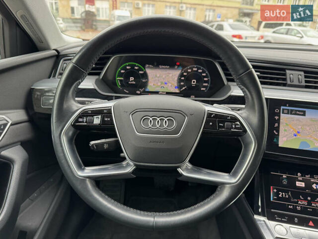 Черный Ауди E-Tron, объемом двигателя 0 л и пробегом 120 тыс. км за 26500 $, фото 30 на Automoto.ua