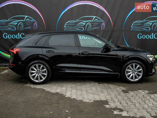 Чорний Ауді E-Tron, об'ємом двигуна 0 л та пробігом 75 тис. км за 29900 $, фото 17 на Automoto.ua