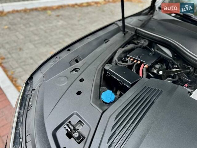 Чорний Ауді E-Tron, об'ємом двигуна 0 л та пробігом 159 тис. км за 24500 $, фото 129 на Automoto.ua
