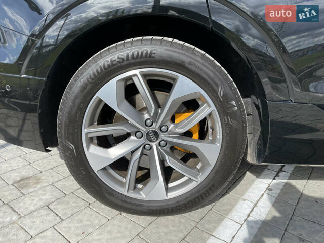 Чорний Ауді E-Tron, об'ємом двигуна 0 л та пробігом 85 тис. км за 32800 $, фото 4 на Automoto.ua