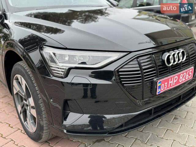 Черный Ауди E-Tron, объемом двигателя 0 л и пробегом 120 тыс. км за 26500 $, фото 17 на Automoto.ua