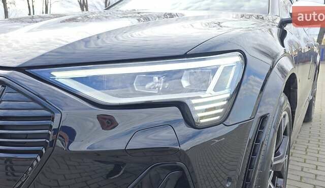 Черный Ауди E-Tron, объемом двигателя 0 л и пробегом 54 тыс. км за 43500 $, фото 47 на Automoto.ua