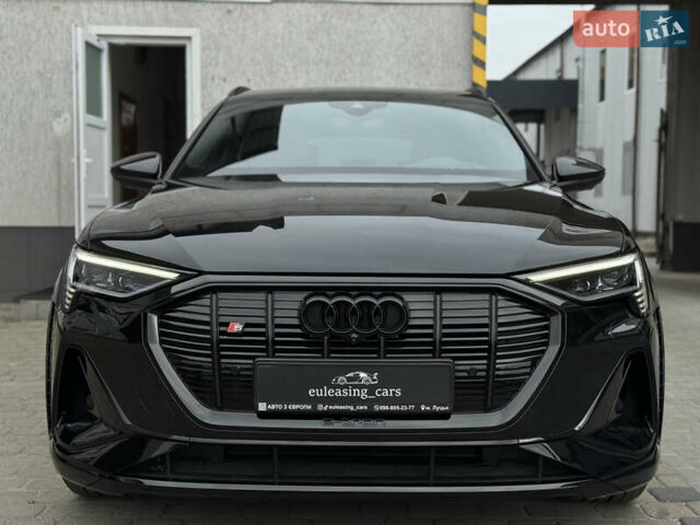 Черный Ауди E-Tron, объемом двигателя 0 л и пробегом 63 тыс. км за 44999 $, фото 12 на Automoto.ua