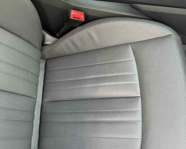 Черный Ауди E-Tron, объемом двигателя 0 л и пробегом 23 тыс. км за 35900 $, фото 8 на Automoto.ua