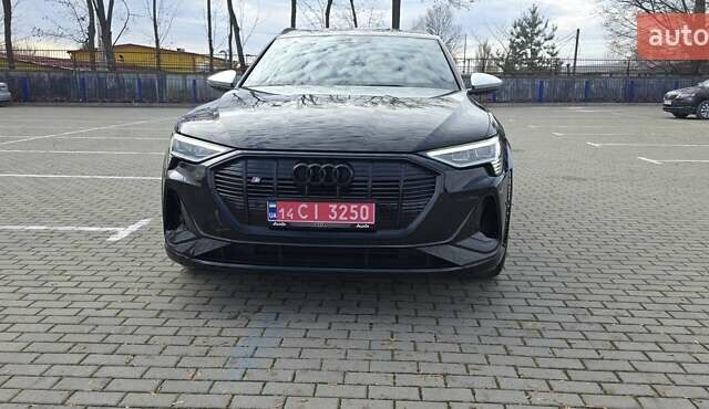 Черный Ауди E-Tron, объемом двигателя 0 л и пробегом 54 тыс. км за 43500 $, фото 7 на Automoto.ua