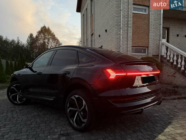 Черный Ауди E-Tron, объемом двигателя 0 л и пробегом 50 тыс. км за 44000 $, фото 52 на Automoto.ua