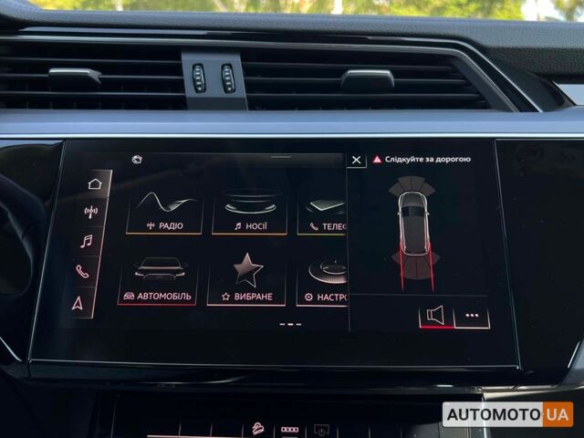 Черный Ауди E-Tron, объемом двигателя 71 л и пробегом 23 тыс. км за 30500 $, фото 22 на Automoto.ua