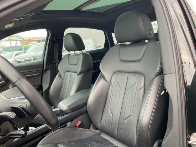 Чорний Ауді E-Tron, об'ємом двигуна 0 л та пробігом 81 тис. км за 36500 $, фото 21 на Automoto.ua