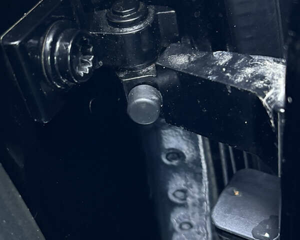 Чорний Ауді E-Tron, об'ємом двигуна 0 л та пробігом 95 тис. км за 36599 $, фото 89 на Automoto.ua