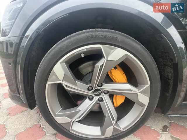 Черный Ауди E-Tron, объемом двигателя 0 л и пробегом 51 тыс. км за 47500 $, фото 18 на Automoto.ua