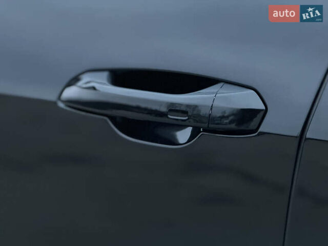 Чорний Ауді E-Tron, об'ємом двигуна 0 л та пробігом 84 тис. км за 36000 $, фото 21 на Automoto.ua