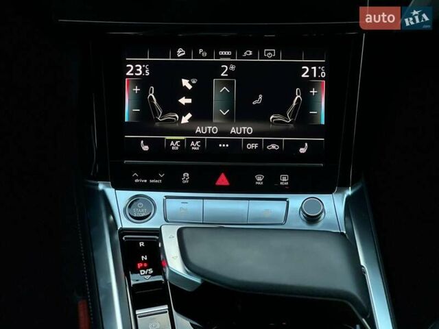 Чорний Ауді E-Tron, об'ємом двигуна 0 л та пробігом 130 тис. км за 27900 $, фото 20 на Automoto.ua