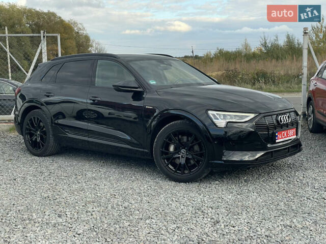Чорний Ауді E-Tron, об'ємом двигуна 0 л та пробігом 70 тис. км за 39999 $, фото 14 на Automoto.ua