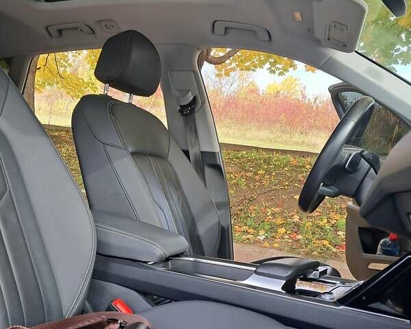 Черный Ауди E-Tron, объемом двигателя 0 л и пробегом 200 тыс. км за 27500 $, фото 63 на Automoto.ua