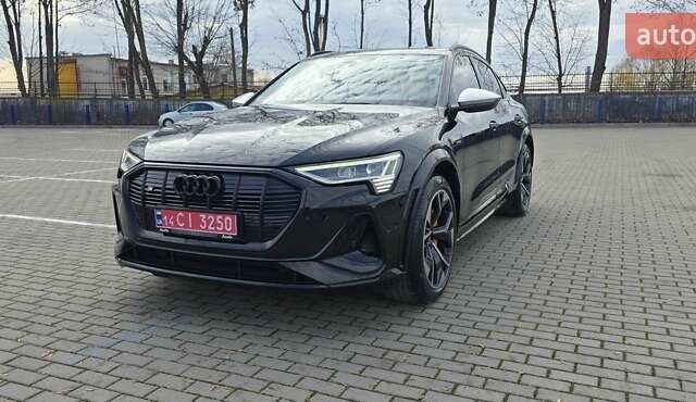 Черный Ауди E-Tron, объемом двигателя 0 л и пробегом 54 тыс. км за 43500 $, фото 5 на Automoto.ua