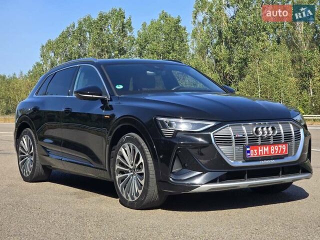 Чорний Ауді E-Tron, об'ємом двигуна 0 л та пробігом 73 тис. км за 37499 $, фото 9 на Automoto.ua