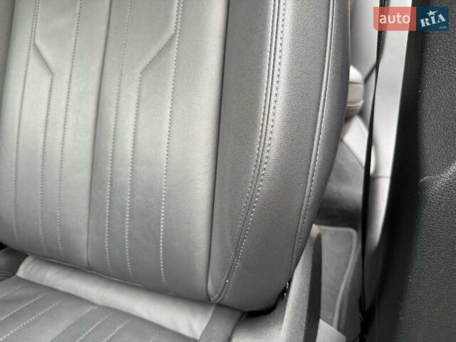 Чорний Ауді E-Tron, об'ємом двигуна 0 л та пробігом 190 тис. км за 24199 $, фото 30 на Automoto.ua