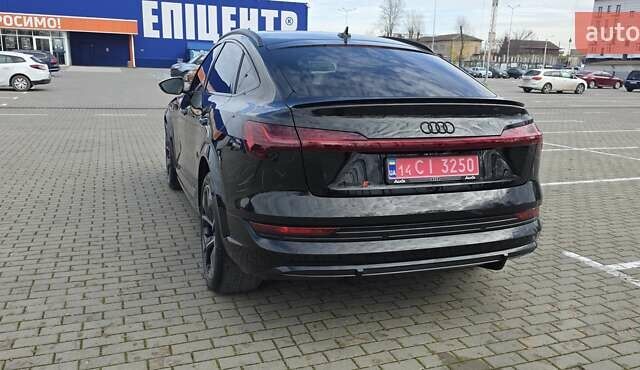 Черный Ауди E-Tron, объемом двигателя 0 л и пробегом 54 тыс. км за 43500 $, фото 31 на Automoto.ua
