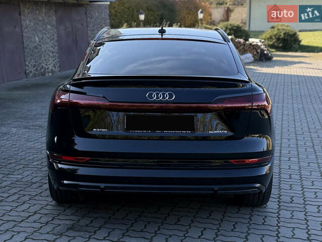 Черный Ауди E-Tron, объемом двигателя 0 л и пробегом 50 тыс. км за 44000 $, фото 66 на Automoto.ua