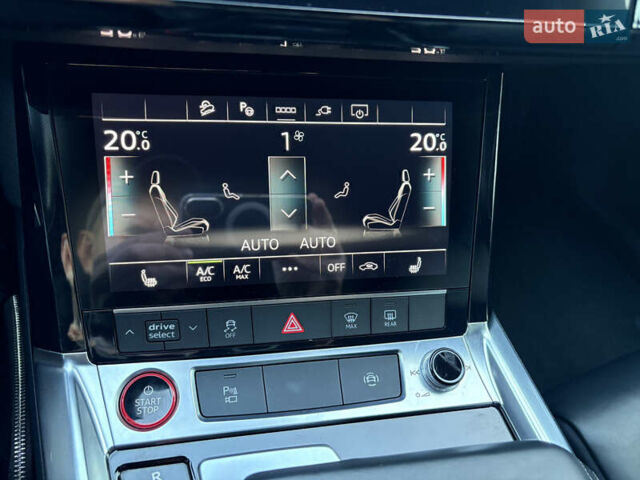 Чорний Ауді E-Tron, об'ємом двигуна 0 л та пробігом 95 тис. км за 36599 $, фото 94 на Automoto.ua