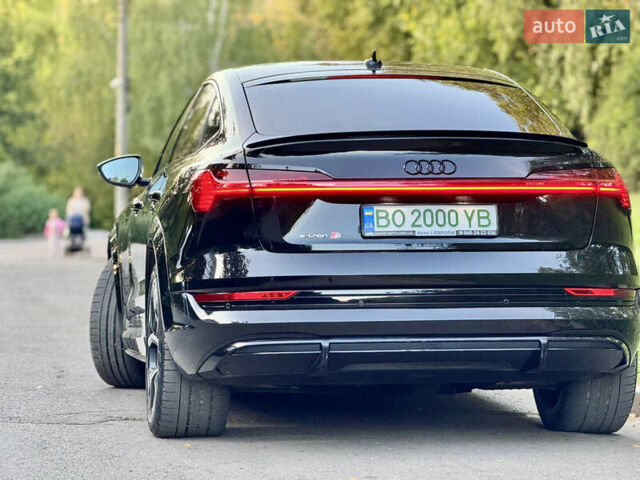 Чорний Ауді E-Tron, об'ємом двигуна 0 л та пробігом 79 тис. км за 44200 $, фото 17 на Automoto.ua