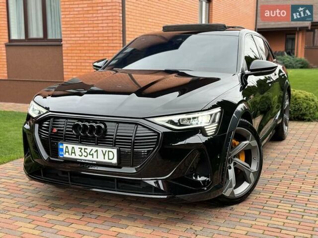 Чорний Ауді E-Tron, об'ємом двигуна 0 л та пробігом 58 тис. км за 42999 $, фото 1 на Automoto.ua