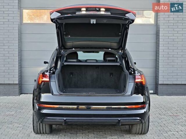 Чорний Ауді E-Tron, об'ємом двигуна 0 л та пробігом 34 тис. км за 49499 $, фото 57 на Automoto.ua