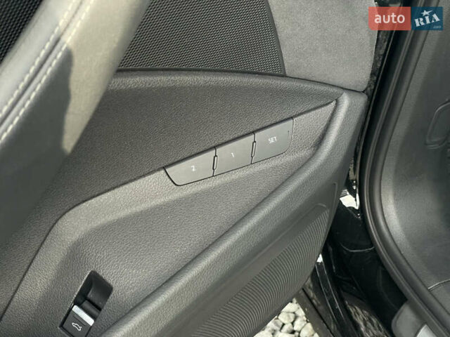 Чорний Ауді E-Tron, об'ємом двигуна 0 л та пробігом 70 тис. км за 39999 $, фото 50 на Automoto.ua