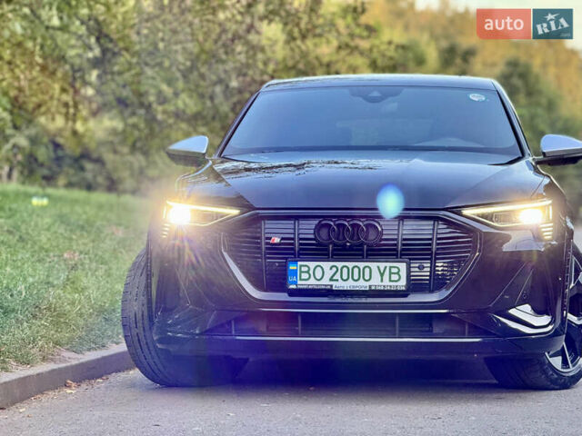 Чорний Ауді E-Tron, об'ємом двигуна 0 л та пробігом 79 тис. км за 44200 $, фото 21 на Automoto.ua