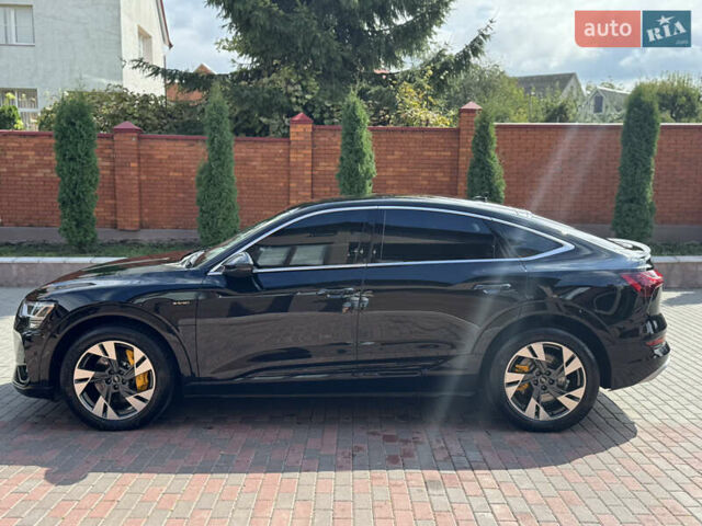 Черный Ауди E-Tron, объемом двигателя 0 л и пробегом 57 тыс. км за 29700 $, фото 11 на Automoto.ua