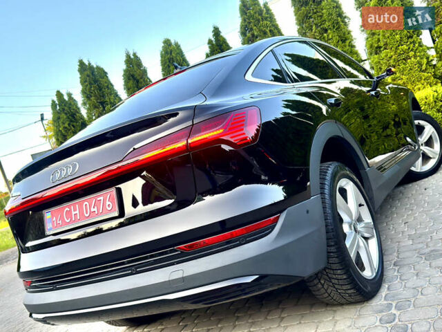 Черный Ауди E-Tron, объемом двигателя 0 л и пробегом 82 тыс. км за 37777 $, фото 48 на Automoto.ua